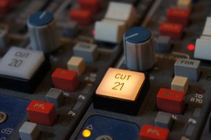 動画編集時に押さえておきたい音声を聴きやすくする超基本ワザ